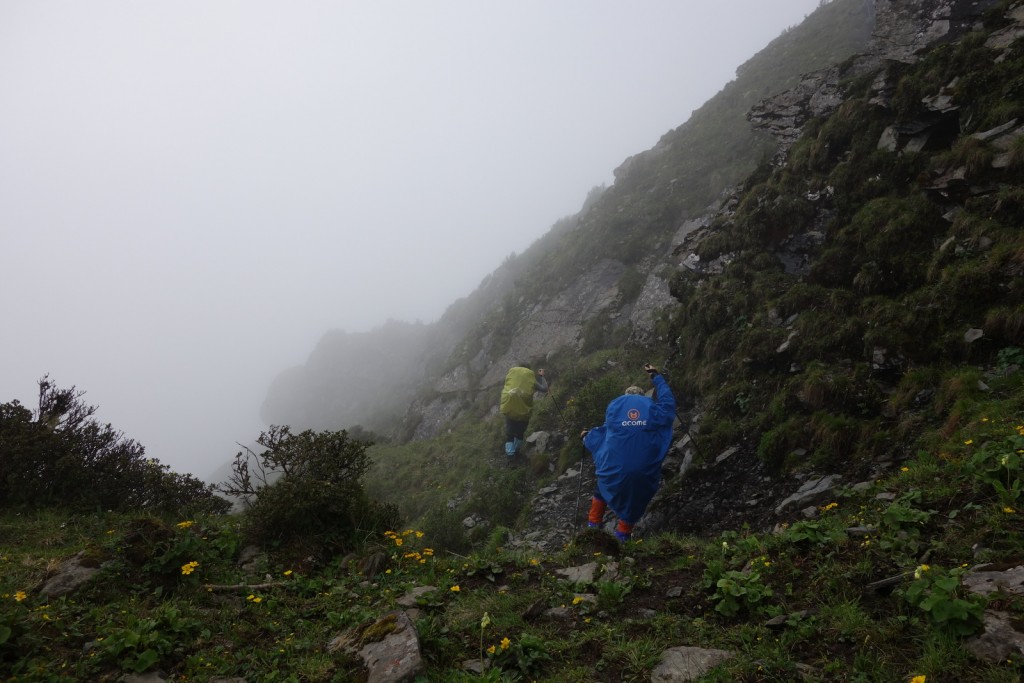 过垭口后开始横切-来自江南相机